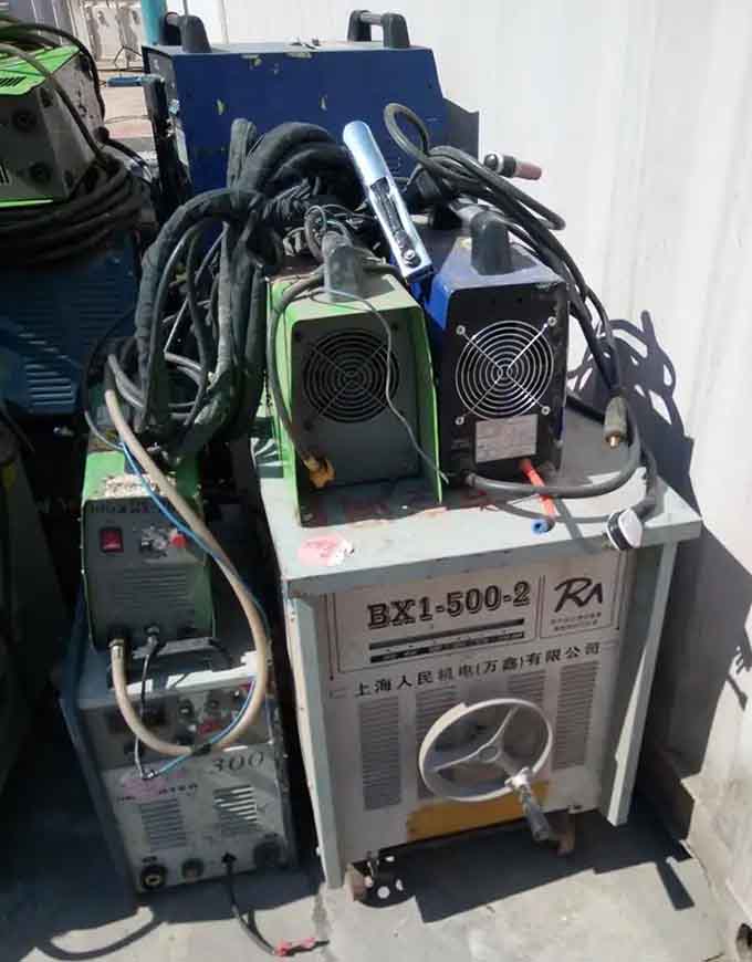 哈爾濱電焊機回收 發(fā)電機組回收